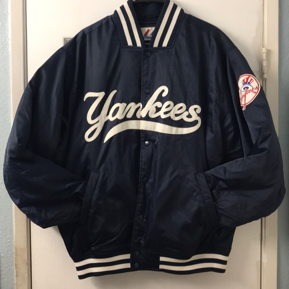 majestic yankees bomber jacket